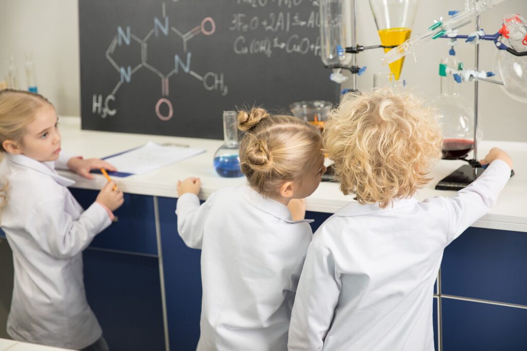 Escola infantil bairro Barroca